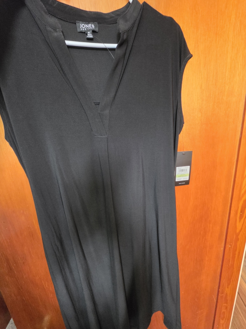 Jones New York Black Sleeveless V-Neck Dress with Tag